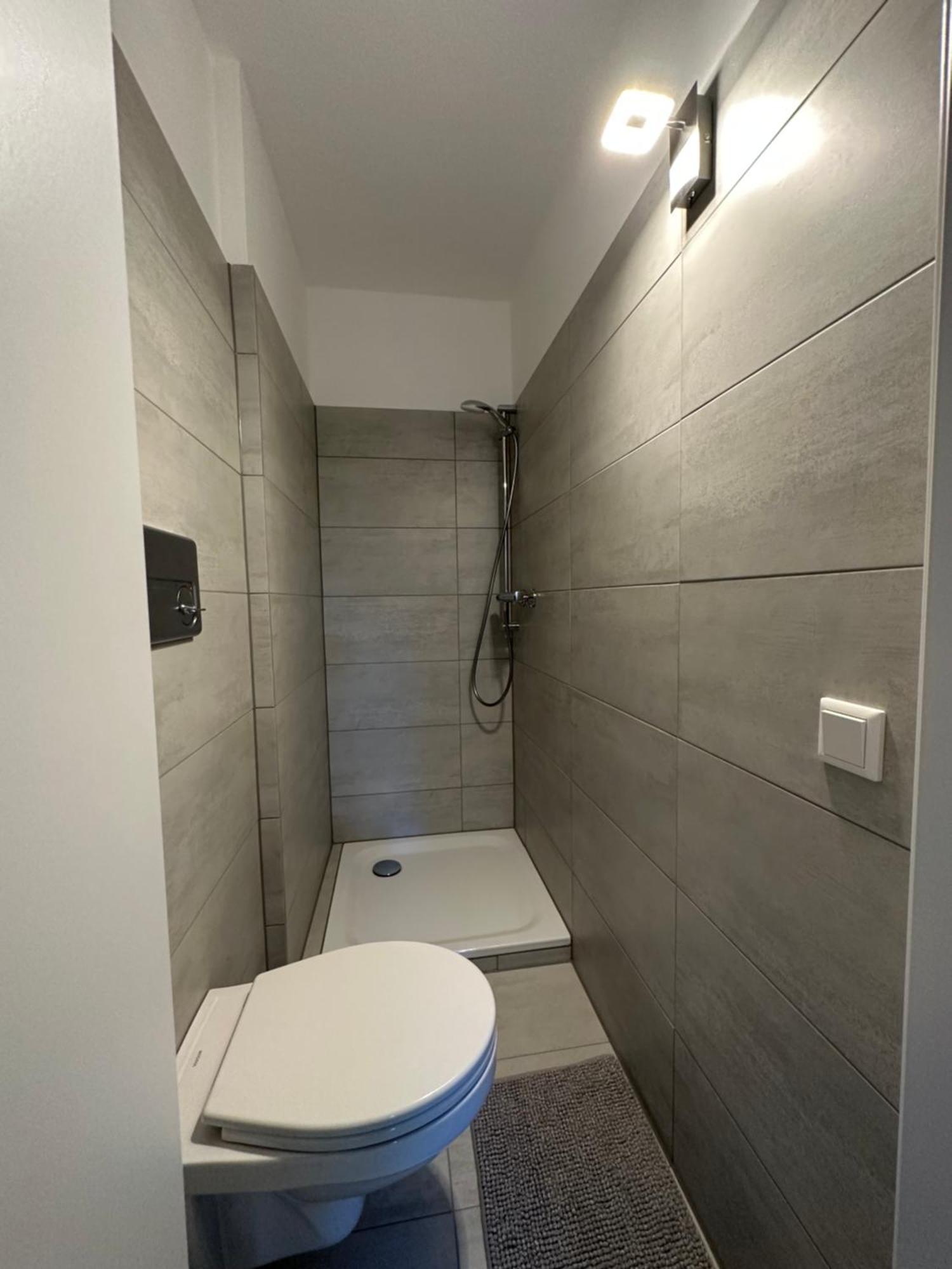 Ferienwohnung & Zimmer โอลเพอ ภายนอก รูปภาพ